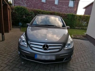 gebraucht Mercedes B200 