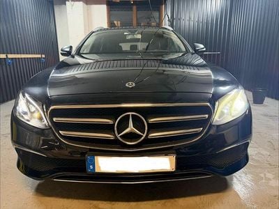 Gebraucht Mercedes E220 Avantgarde 194 PS (142 kW) 2020 Schwarz Limousine