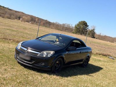 Gebraucht Opel Astra Cabriolet 150 PS (110 kW) 2008 Schwarz Cabrio