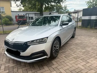 Gebraucht Skoda Octavia SportLine 150 PS (110 kW) 2023 Grau Limousine