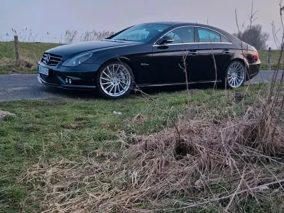 Używany Mercedes CLS63 AMG AMG 514 KM (378 kW) 2007 Czarny Sedan/Limuzyna