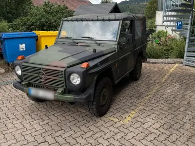 Gebraucht Mercedes G250 90 PS (66 kW) 1990 Grün SUV