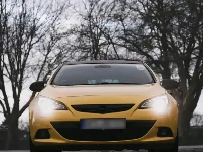 Brugt Opel Astra GTC 170 HK (125 kW) 2015 Gul Stationcar