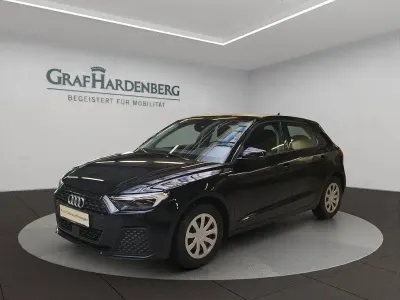 Gebraucht Audi A1 Sport 95 PS (69 kW) 2023 Mythosschwarz metallic SUV