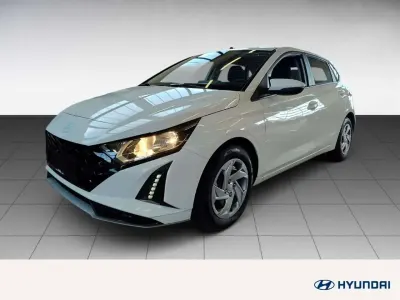 Gebraucht Hyundai i20 Select 101 PS (74 kW) 2025 Weiss Kleinwagen