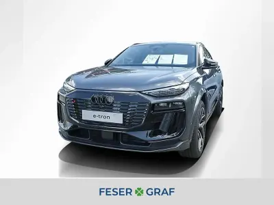 Neu Audi SQ6 Sportback e-tron Sport 359 kW (489 PS) 2026 Daytonagrau perleffekt SUV