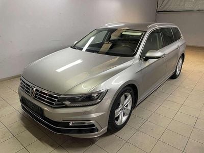 Gebraucht VW Passat Highline 150 PS (110 kW) 2016 Tungsten silver metallic Kombi