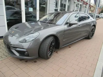 Gebraucht Porsche Panamera Sport 549 PS (403 kW) 2017 Grau Kleinwagen