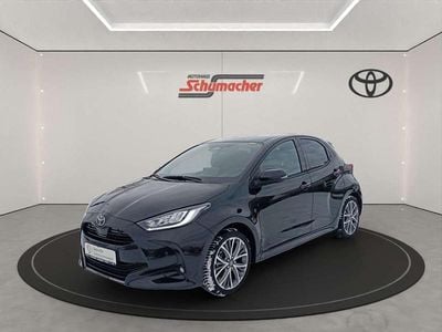 Gebraucht Toyota Yaris Hybrid Style 131 PS (96 kW) 2024 Schwarz Kleinwagen