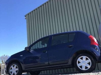 Second-hand Dacia Sandero 75 CP (55 kW) 2008 Hatchback