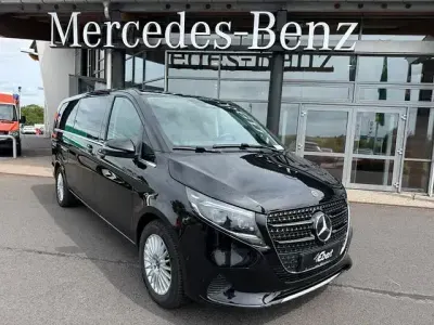 Gebraucht Mercedes V300 237 PS (174 kW) 2025 Schwarz Van / Kleinbus