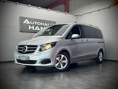 Mercedes V220