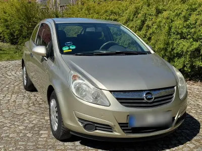 Brugt Opel Corsa 80 HK (58 kW) 2009 Beige Hatchback