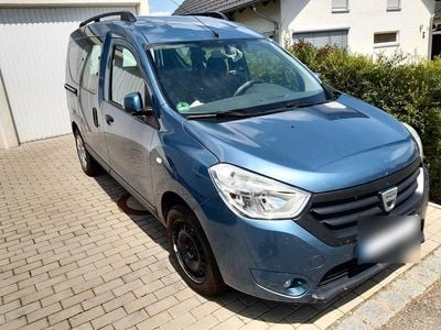 Usata Dacia Dokker 90 CV (66 kW) 2012 Blu Monovolume