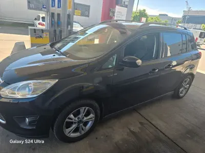 Usata Ford Grand C-Max 150 CV (110 kW) 2015 Nero Monovolume