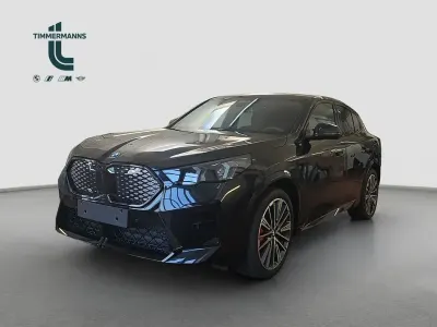 Neu BMW iX2 M Sport 150 kW (204 PS) 2026 Schwarz SUV