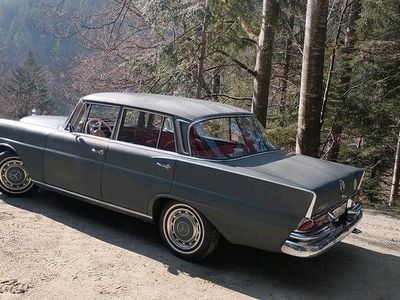 Gebraucht Mercedes 220 110 PS (80 kW) 1963 Grau Limousine