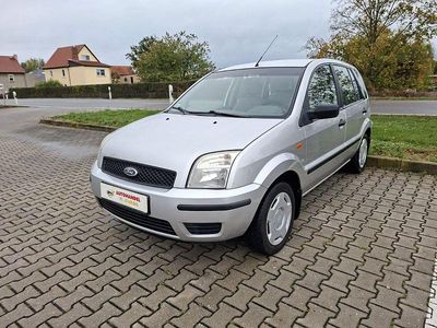 Silber Gebraucht 2004 Ford Fusion Viva Limousine | 2.999 € (Fairer Preis)
