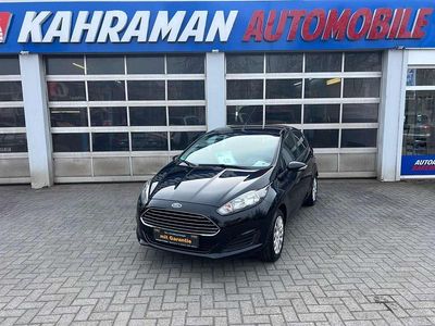 Gebraucht Ford Fiesta Trend 60 PS (44 kW) 2014 Schwarz Kleinwagen