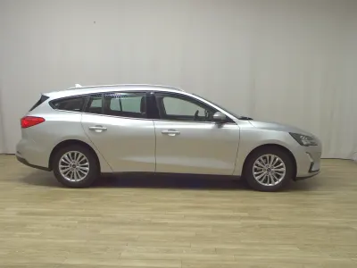 Używany Ford Focus Titanium 150 KM (110 kW) 2020 Szary Kombi