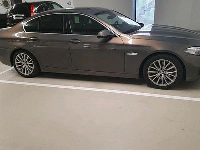 Andere farben Gebraucht 2013 BMW 530 Comfort Edition Limousine | 16.600 € (Etwas zu teuer)