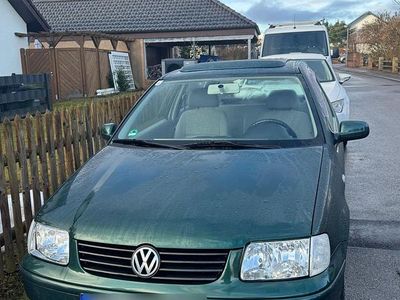 Gebraucht VW Polo 60 PS (44 kW) 2001 Grün Kleinwagen
