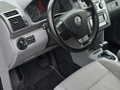 Blau Gebraucht 2007 VW Touran Van / Kleinbus | 3.200 € (Guter Preis)