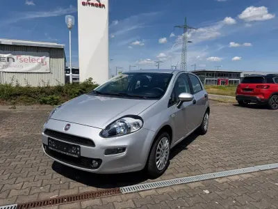 Gebraucht Fiat Punto Pop 69 PS (50 kW) 2014 Silber Kleinwagen