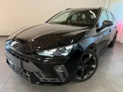 Gebraucht Cupra Leon 150 PS (110 kW) 2025 Mitternachtsschwarz Kombi