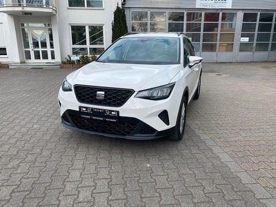 Second-hand Seat Arona Style 110 CP (80 kW) 2024 Alb SUV