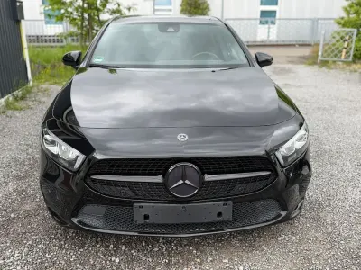 Gebraucht Mercedes A250 Progressive 224 PS (164 kW) 2018 Schwarz Limousine