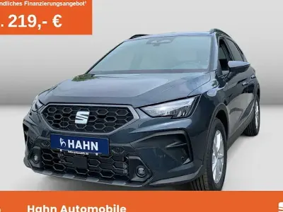Neu Seat Arona FR 115 PS (84 kW) 2026 Grau SUV