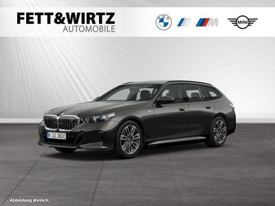 Gebraucht BMW i5 M Sport 250 kW (340 PS) 2024 Sophistograu brillanteffekt Kombi