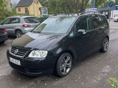 gebraucht VW Touran 2.0 TDI DSG DPF Trendline Trendline