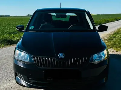Gebraucht Skoda Fabia Active 60 PS (44 kW) 2018 Schwarz Kleinwagen