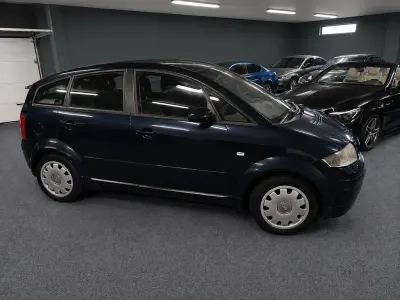 Gebraucht Audi A2 75 PS (55 kW) 2003 Blau Kleinwagen