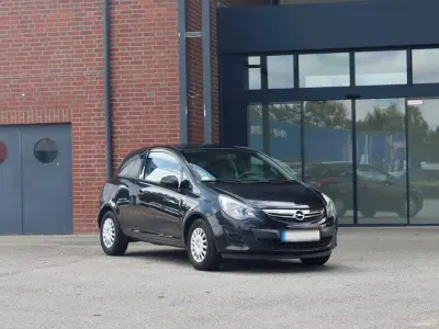 Gebraucht Opel Corsa 69 PS (50 kW) 2014 Schwarz Kleinwagen