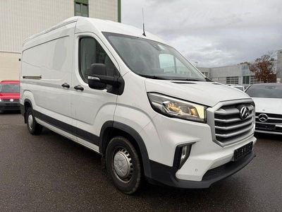 Second-hand Maxus V90 148 CP (108 kW) 2023 Alb Van