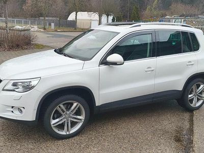 Gebraucht VW Tiguan 150 PS (110 kW) 2009 Weiß SUV