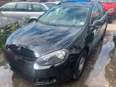 Gebraucht VW Golf VI 110 PS (80 kW) 2010 Schwarz Kleinwagen