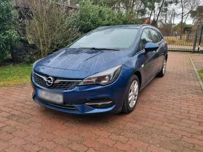Gebraucht Opel Astra 105 PS (77 kW) 2020 Blau Kombi