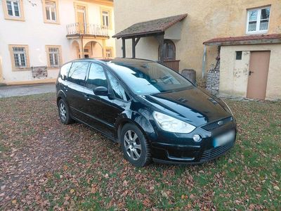 Schwarz Gebraucht 2007 Ford S-MAX S Van / Kleinbus | 2.000 € (Fairer Preis)