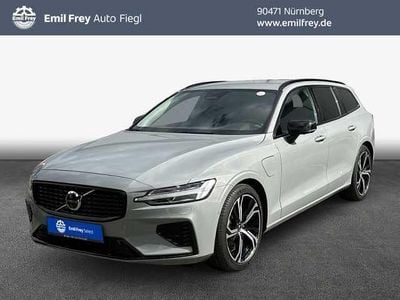 Usata Volvo V60 Plus 257 CV (189 kW) 2025 Grigio Station wagon