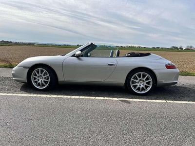 Porsche 911 Carrera 4 Cabriolet