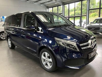 Gebraucht Mercedes V300 237 PS (174 kW) 2021 Blau Van / Kleinbus