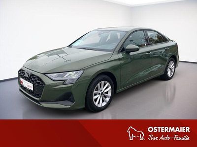 Distriktgrün Gebraucht 2024 Audi A3 Ambiente Limousine | 28.480 € (Guter Preis)