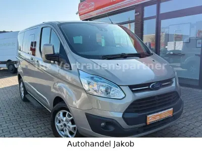 Gebraucht Ford Transit Custom 125 PS (91 kW) 2013 Silber Van / Kleinbus