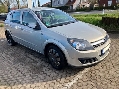 gebraucht Opel Astra 1.6 Twinport 77kW Automatik Edition