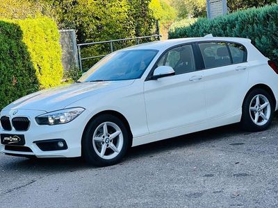 Weiß Gebraucht 2016 BMW 118 Advantage Kleinwagen | 12.800 € (Fairer Preis)