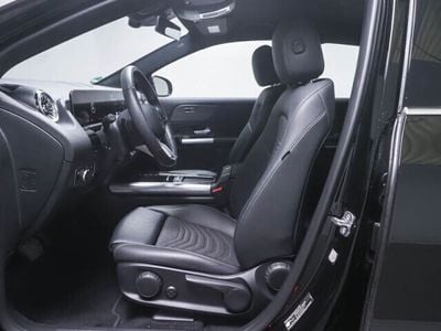 Mercedes EQA250